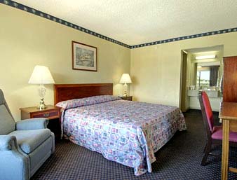 Days Inn Tampa North 02